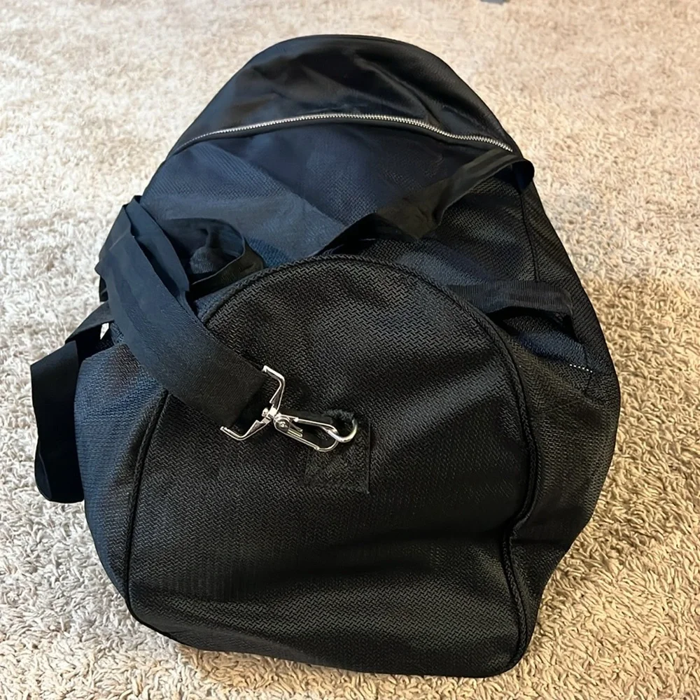 Giorgio Armani Parfums Duffel Bag
